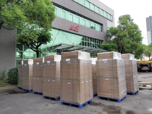 ฟิล์มเคลือบความร้อนแบบซอฟต์ทัชสีดำโปร่งใสพิมพ์ได้ดีเยี่ยม