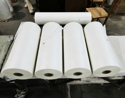 ผิวหนังเนื้อเยื่อ Glitter Lamination Film with Scratch Resistance และความหนา 95-105 ไมครอน สําหรับการใช้งานตกแต่ง