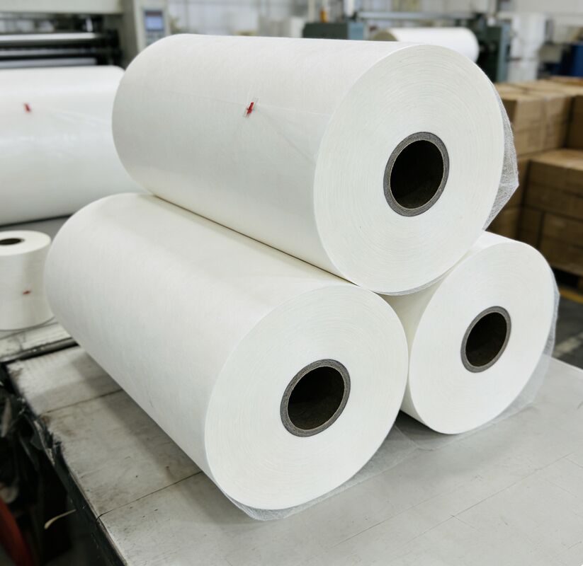 ฟิล์มละเมินกระจ่างอ่อนความแข็ง มีการรักษาด้านสองข้าง และตัวเลือกที่เป็นมิตรต่อสิ่งแวดล้อมสําหรับการบรรจุและการป้องกันกราฟิก