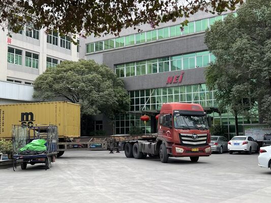 ผนังผสมผสานความร้อน PET กับเอวีเอ คลอม จากเกาหลี เพื่อป้องกันความชื้นและทนความร้อนสูงถึง 130 °C