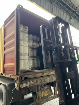 ฟิล์มละเมินความร้อน PET ที่ทํางานด้วยความร้อน ที่กันความชื้นและความแข็งอ่อนสําหรับบรรจุภัณฑ์อาชีพ