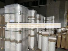 ฟิล์มเคลือบลามิเนตผิวมันเงาสูงสำหรับโปสเตอร์ ให้ระดับความเงาสูงกว่า 90 GU เหมาะสำหรับเคลือบโปสเตอร์ รูปถ่าย และวัสดุต่างๆ