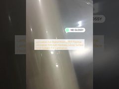 การเคลือบผิวสำหรับงานพิมพ์ดิจิทัล ฟิล์มเคลือบความร้อน PET ความแข็งแบบนุ่ม/แข็ง ผิวเงา เหมาะสำหรับการเคลือบ